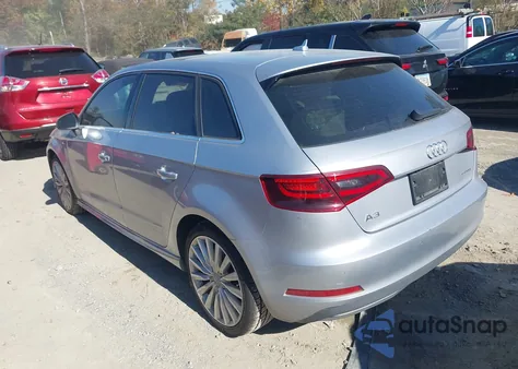 2016 Audi A3 E-Tron 1.4T Premium z USA, uszkodzony, nr VIN WAUTPBFF7GA050640